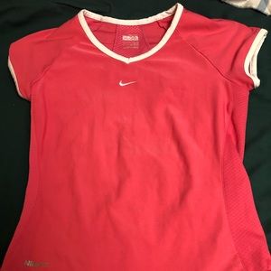 Nike Girl’s pink shirt dry fit size small